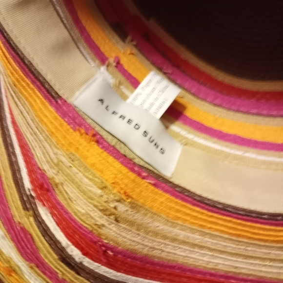 Alfred Sung Ladies' hat - Picture 2 of 2